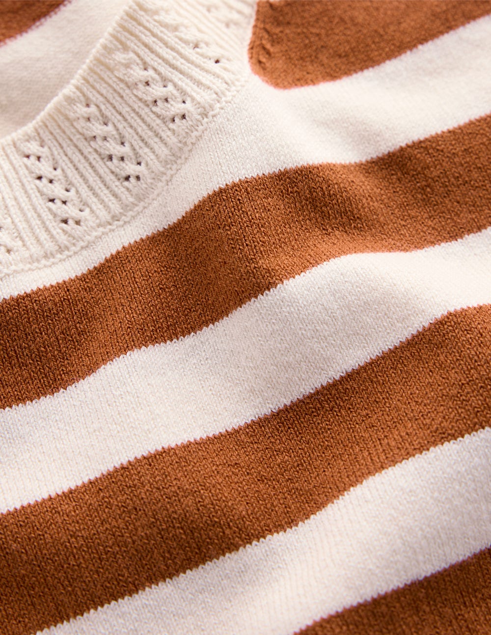 Emilia Cotton Crew T-shirt-Cognac/ Warm Ivory