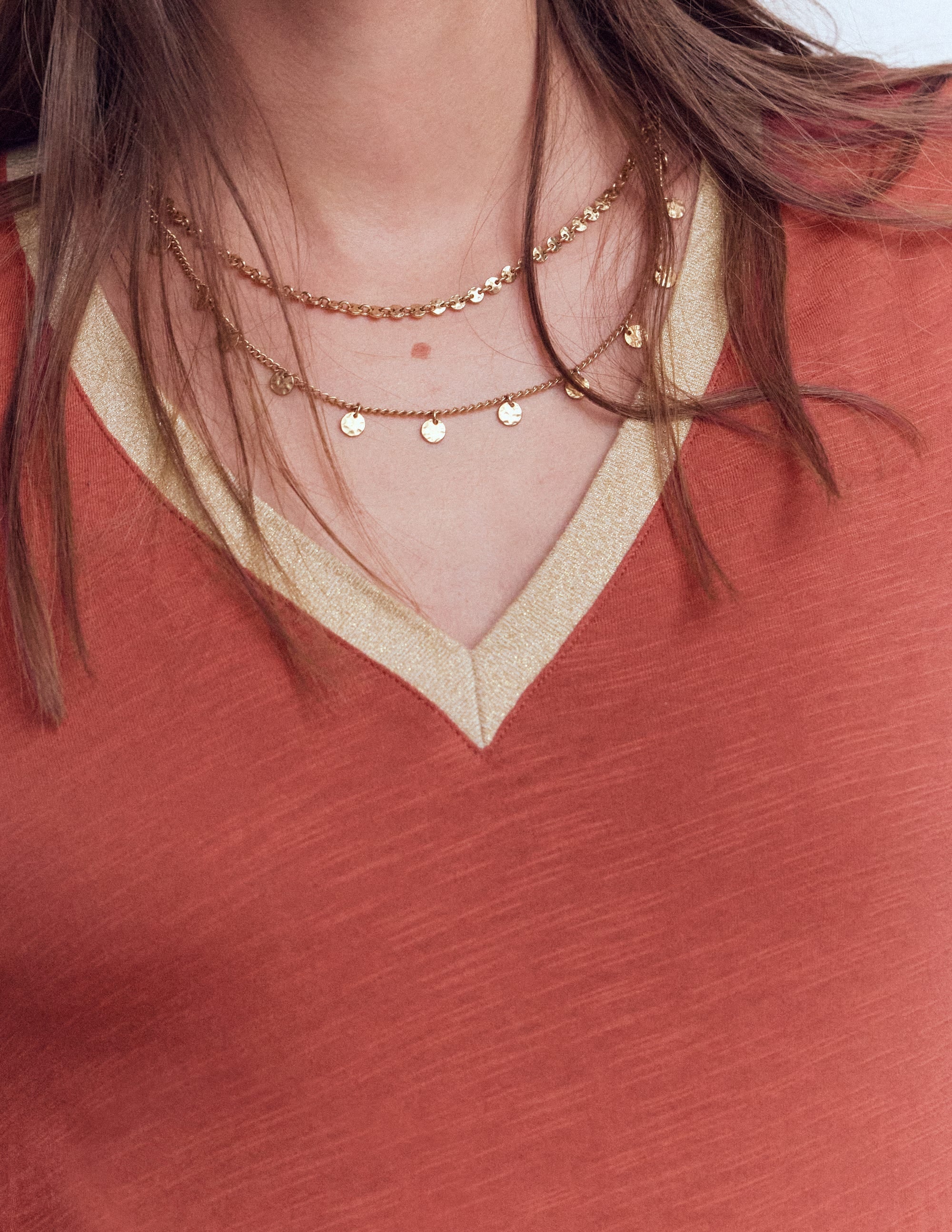 Metallic Trim V-neck Top-Barn Red