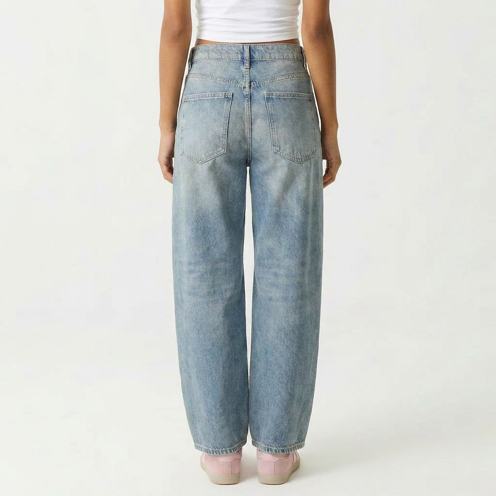 Minimalist Moxie Boyfriend Jean in County Fair